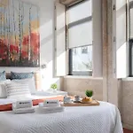 Lejlighed Host Wise - Cozy House W Balcony *