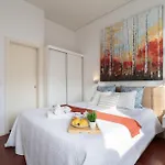 Lejlighed Host Wise - Cozy House W Balcony Porto