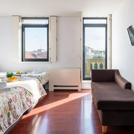 Apartment Host Wise - Cozy House W Balcony