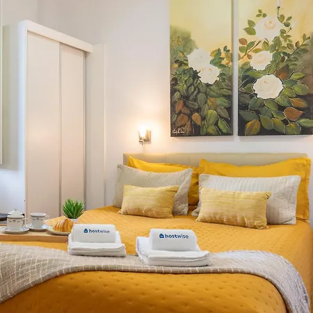 Host Wise - Cozy House W Balcony *